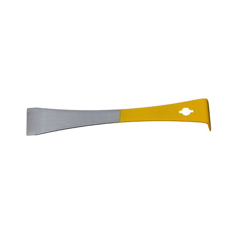Semi-Yellow Flat Scraper
